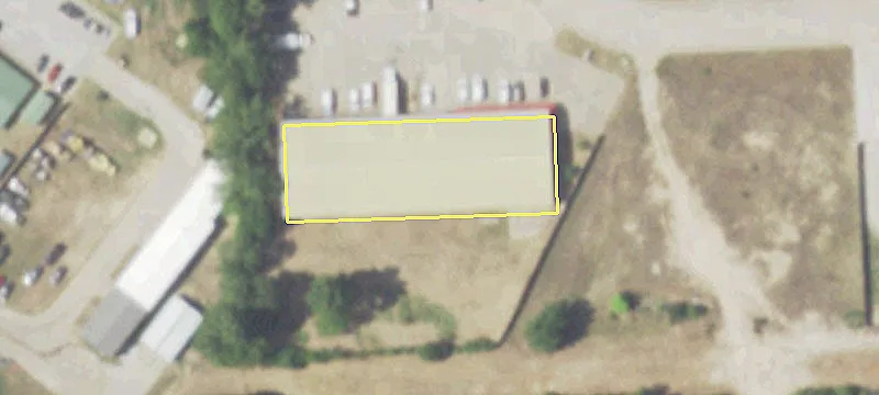Commercial Tract in Industrial Area