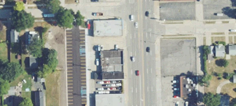 Van Dyke Avenue Commercial Property