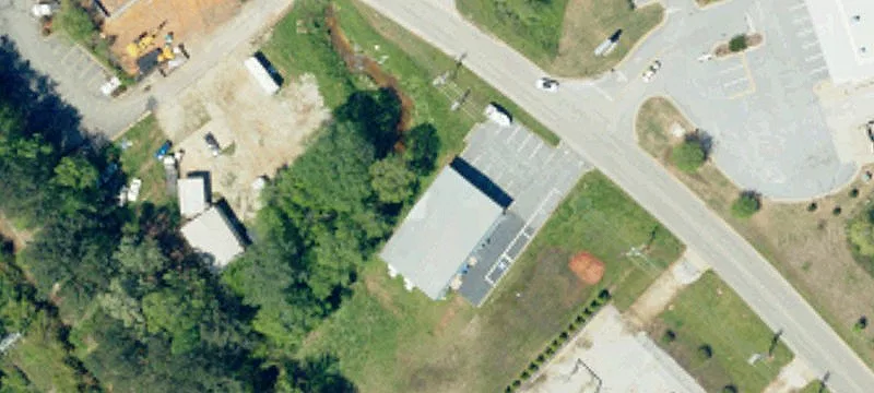Retail Building on Crosscreek Connector