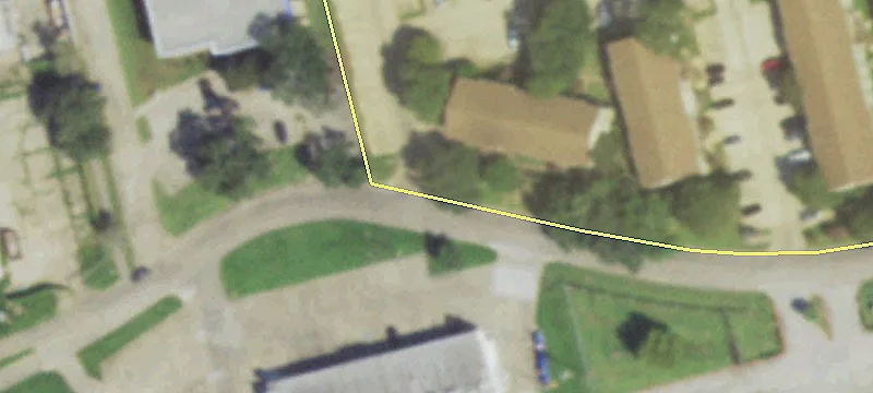 32-Unit Apartment Complex Investment