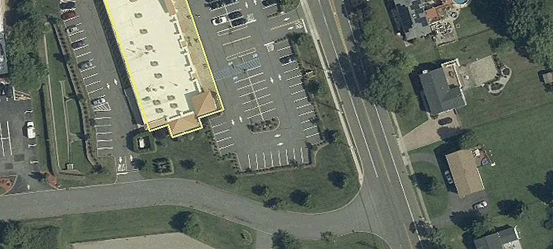 Retail Recreation Space Available