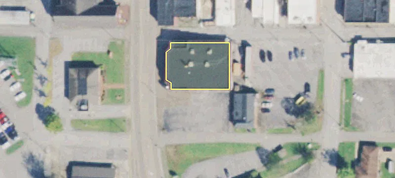 Prime Location Commercial Building