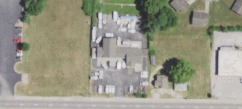 Office/Warehouse Building Near I-44