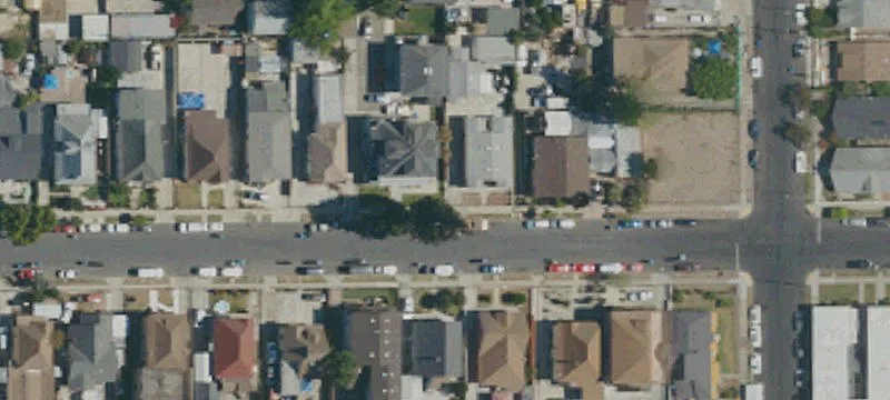 Remodeled Duplex Near USC, BMO