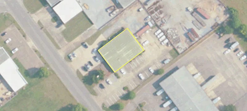Flex Space with Fenced Yard