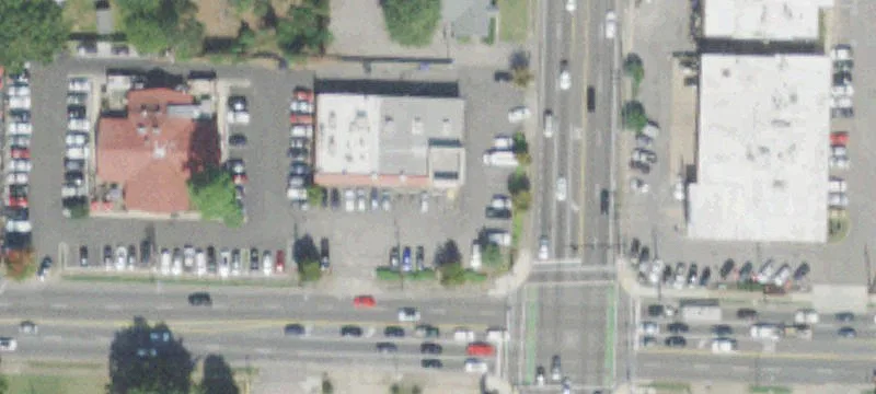 East Memphis Shopping Center Space