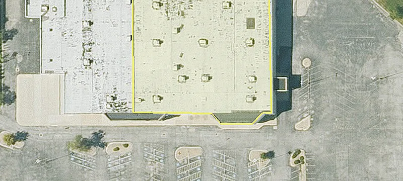 Retail Space in Olathe Center