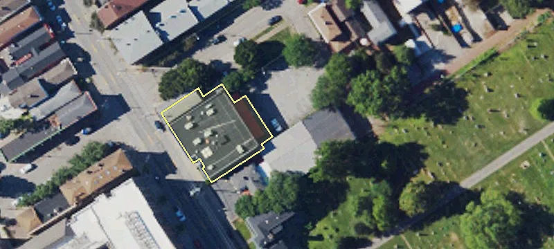 Three-Story Office Building in Highlands