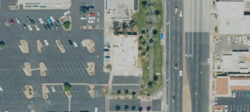 New Dutch Bros Drive-Thru