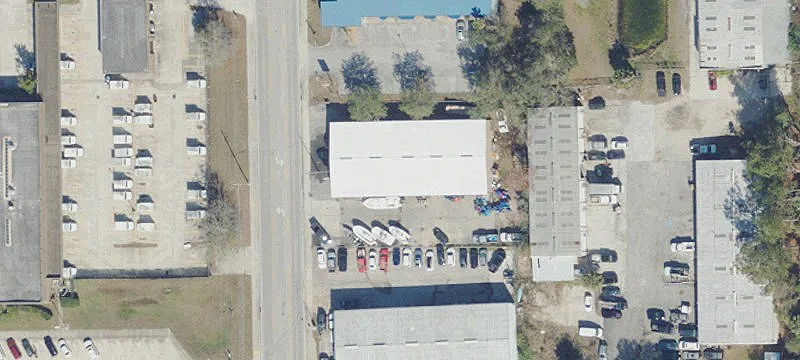 Multi-Tenant Warehouse For Sale