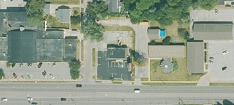 Retail Space on Hickman Road