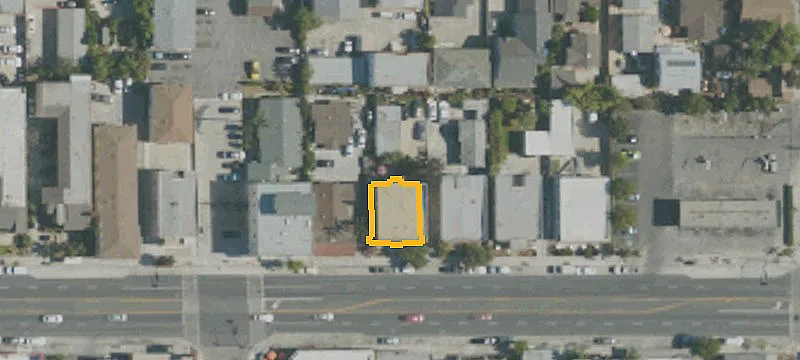 Four-Unit Apartment Building Opportunity