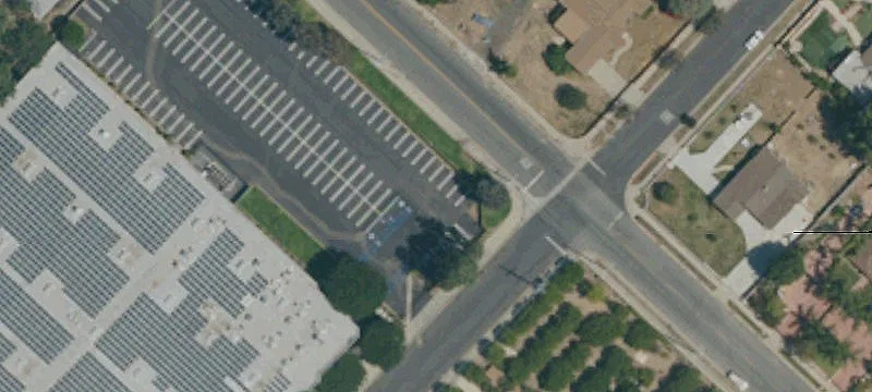 Distribution Building Near Interstate 5