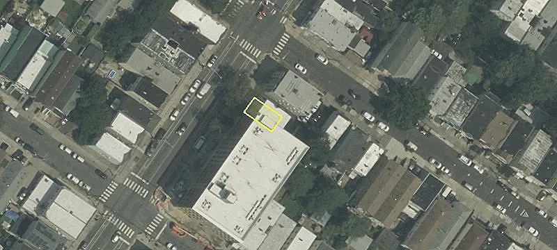 Multifamily Property with 41 Units