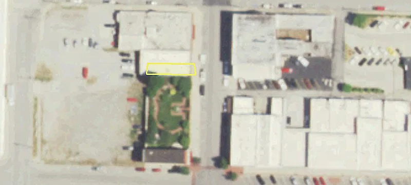 Versatile Commercial Building with Warehouse