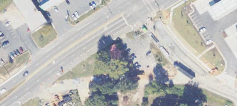 Upgraded Commercial Property on Courthouse Road