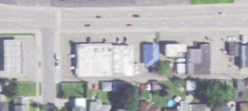 Prime Retail Space on Brackett Avenue