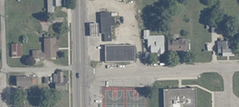 Commercial Building in North Webster