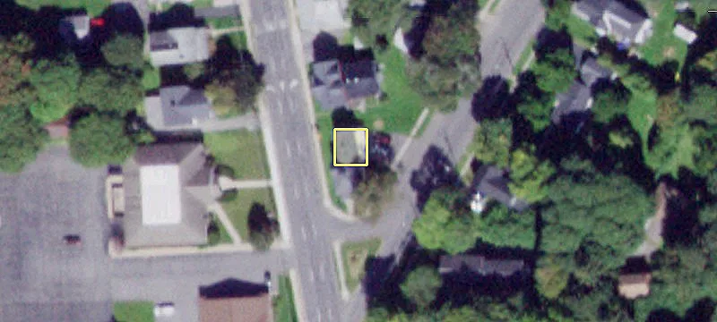 Large Vacant Duplex in Auburn