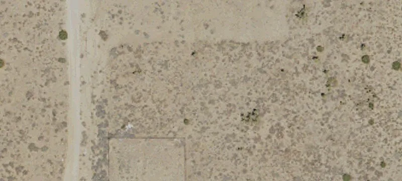 Commercial Lot in Phelan