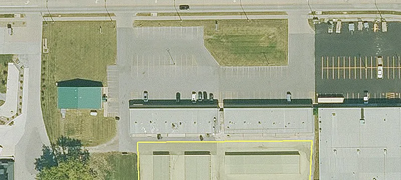 Retail Space in Grimes Center