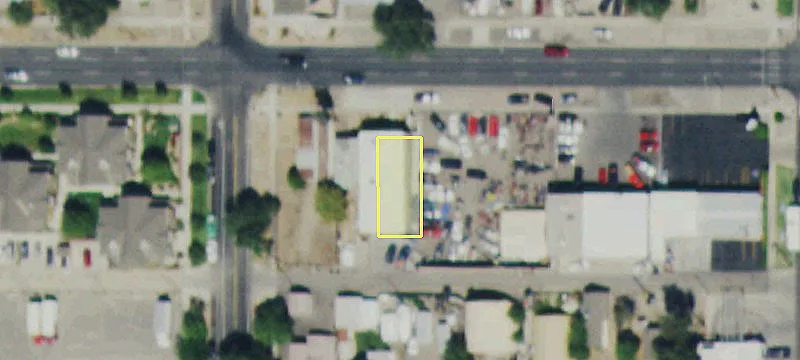 Commercial Flex Building with Residence