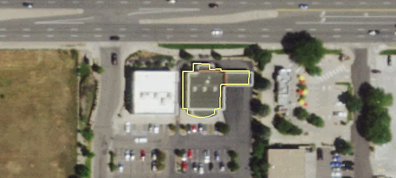 Aurora Retail/Commercial Property For Sale