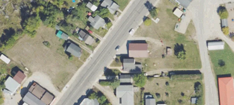 Established Hardware Store in Cedar