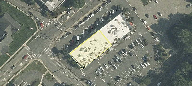 Retail Space Available For Rent