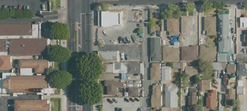 Paramount Boulevard Commercial Property