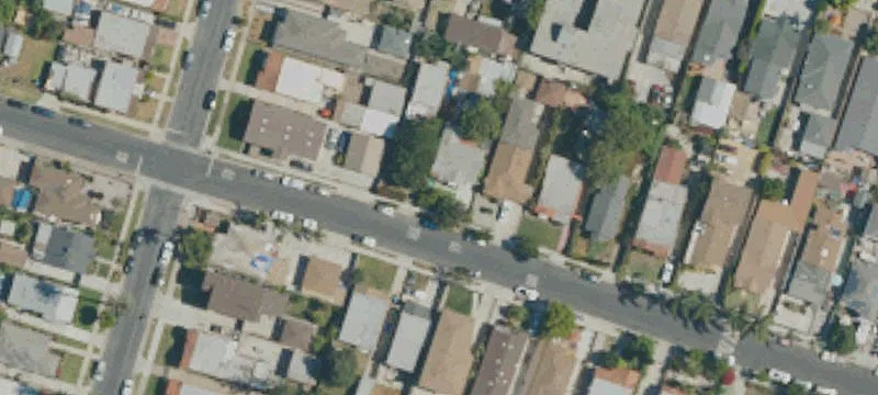 Los Angeles Duplex with Bonus