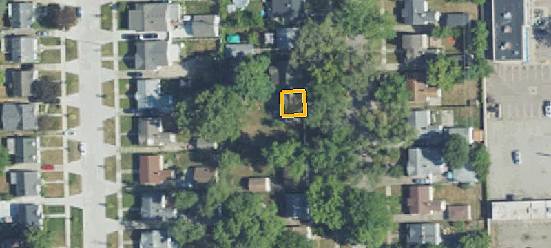 Residential Land in Madison Heights