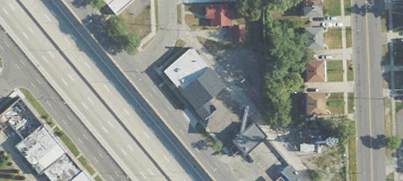 Detroit Bar with Untapped Potential