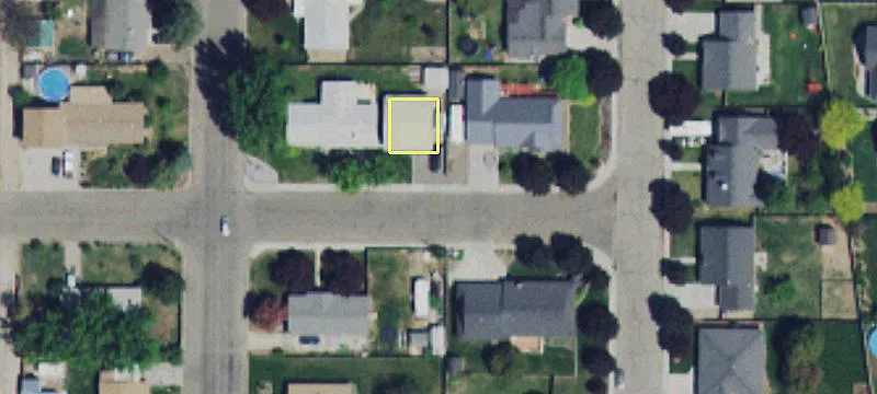Fruitland Commercial Opportunity For Sale