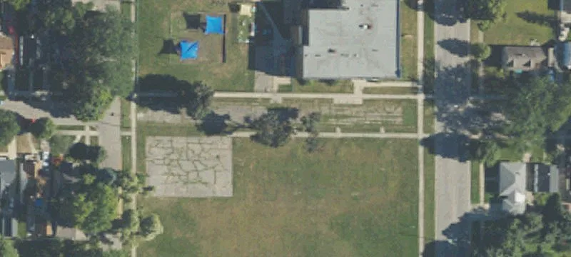 Versatile Lansing Commercial Property