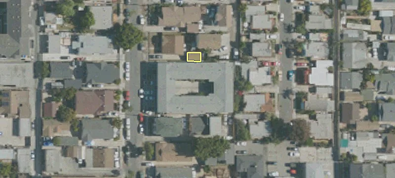 Long Beach Multifamily Courtyard Property