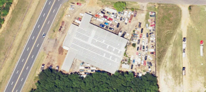 Commercial Building on Major Highway