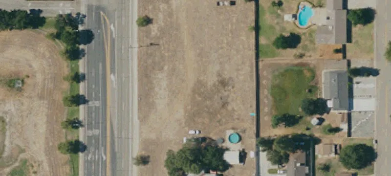 Corner Property in Madera Ranchos