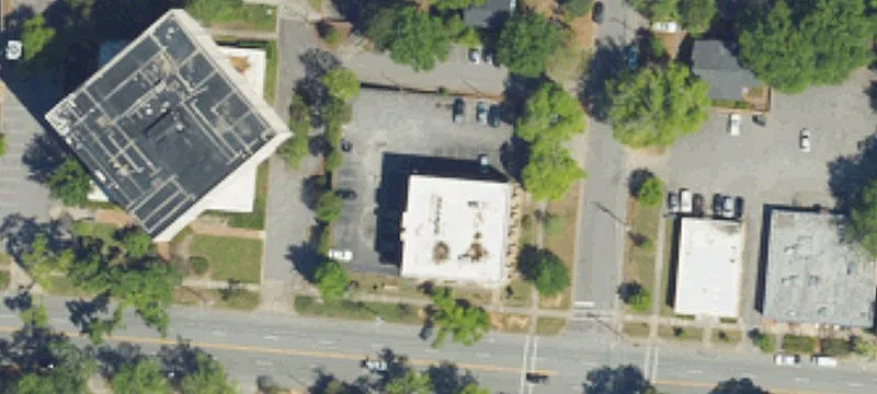 Multi-Tenant Office Building For Rent