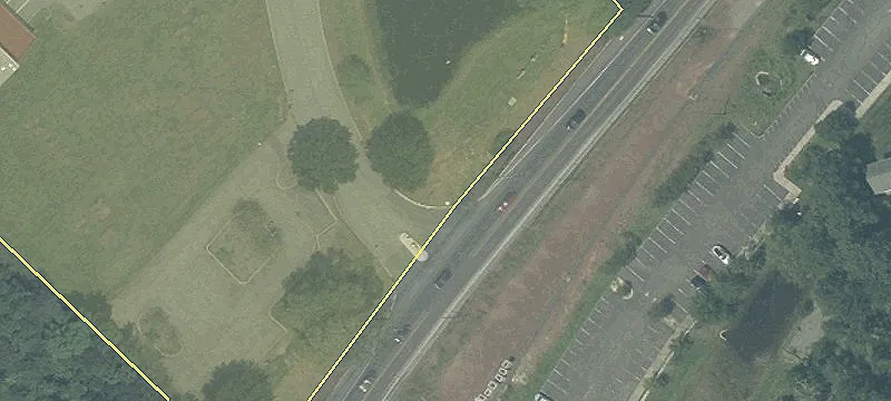 Warehouse in Desirable Industrial Park