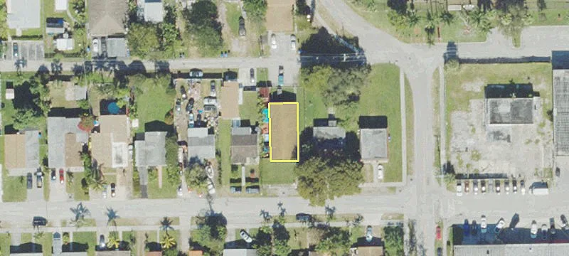 Duplex with Spacious Two-Bedroom Units