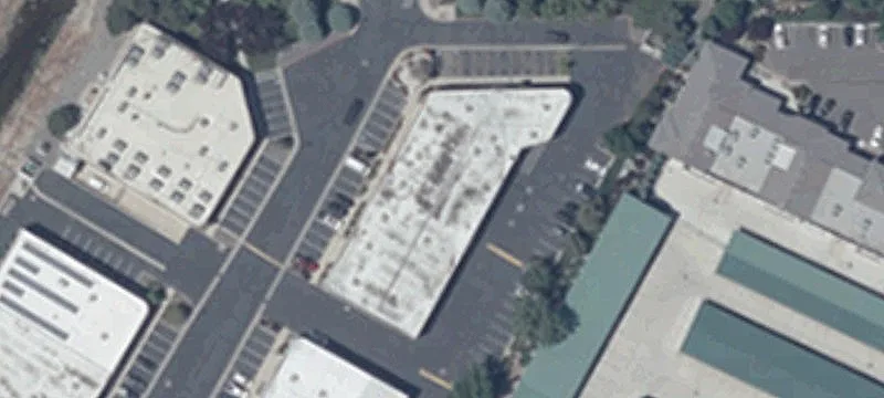 Industrial Flex Building Near Airport