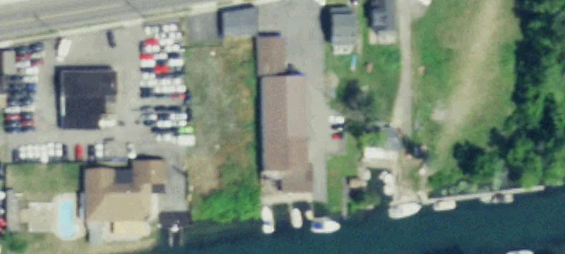 Waterfront Mixed-Use Property in Niagara