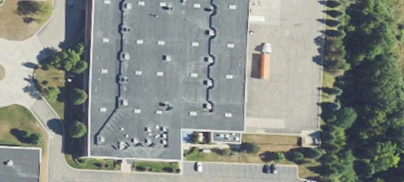 Air-Conditioned Warehouse with Backup Systems