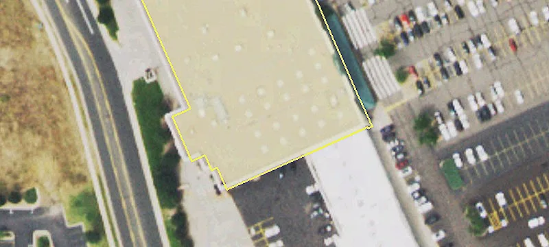 Grocery-Anchored Retail Asset For Sale