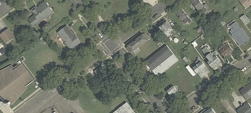 Industrial Building Near Tacony-Palmyra Bridge