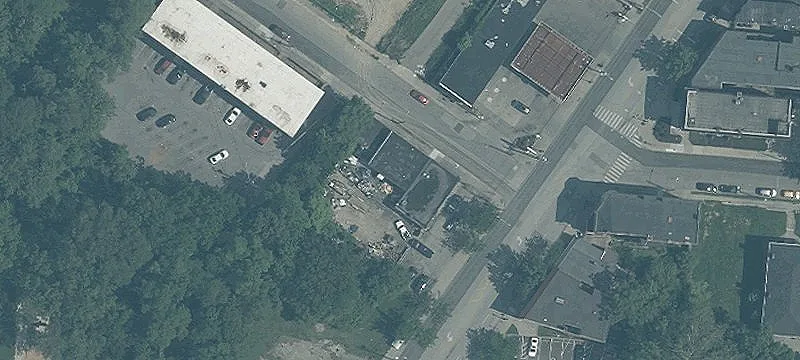 Multi-Purpose Auto Shop For Sale
