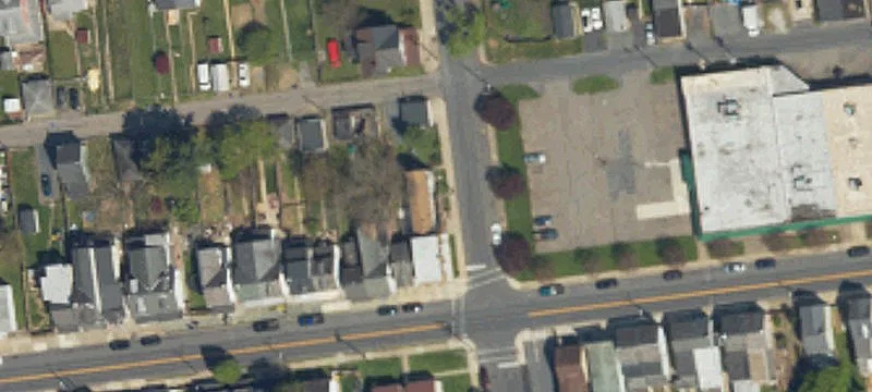 Fully Occupied 5-Unit Multifamily Building