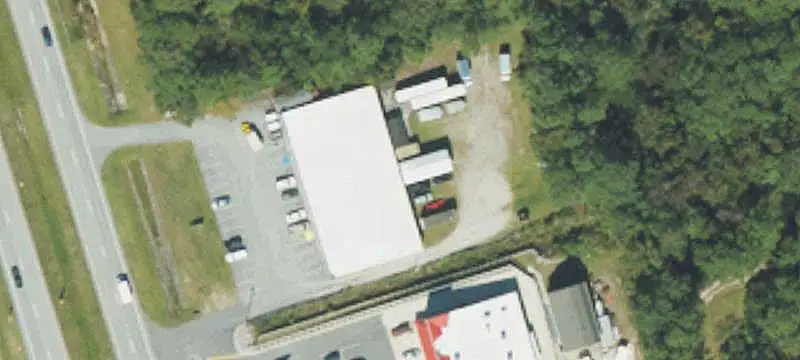 Prime Commercial Outparcel in Newport