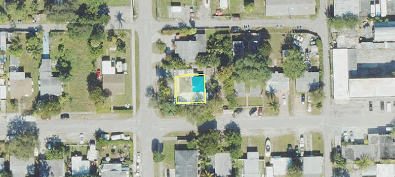 Renovated Multi-Use Corner Lot